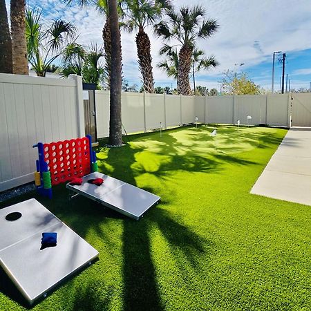 Holiday Inn Express & Suites Tampa Stadium - Airport Area By Ihg 외부 사진