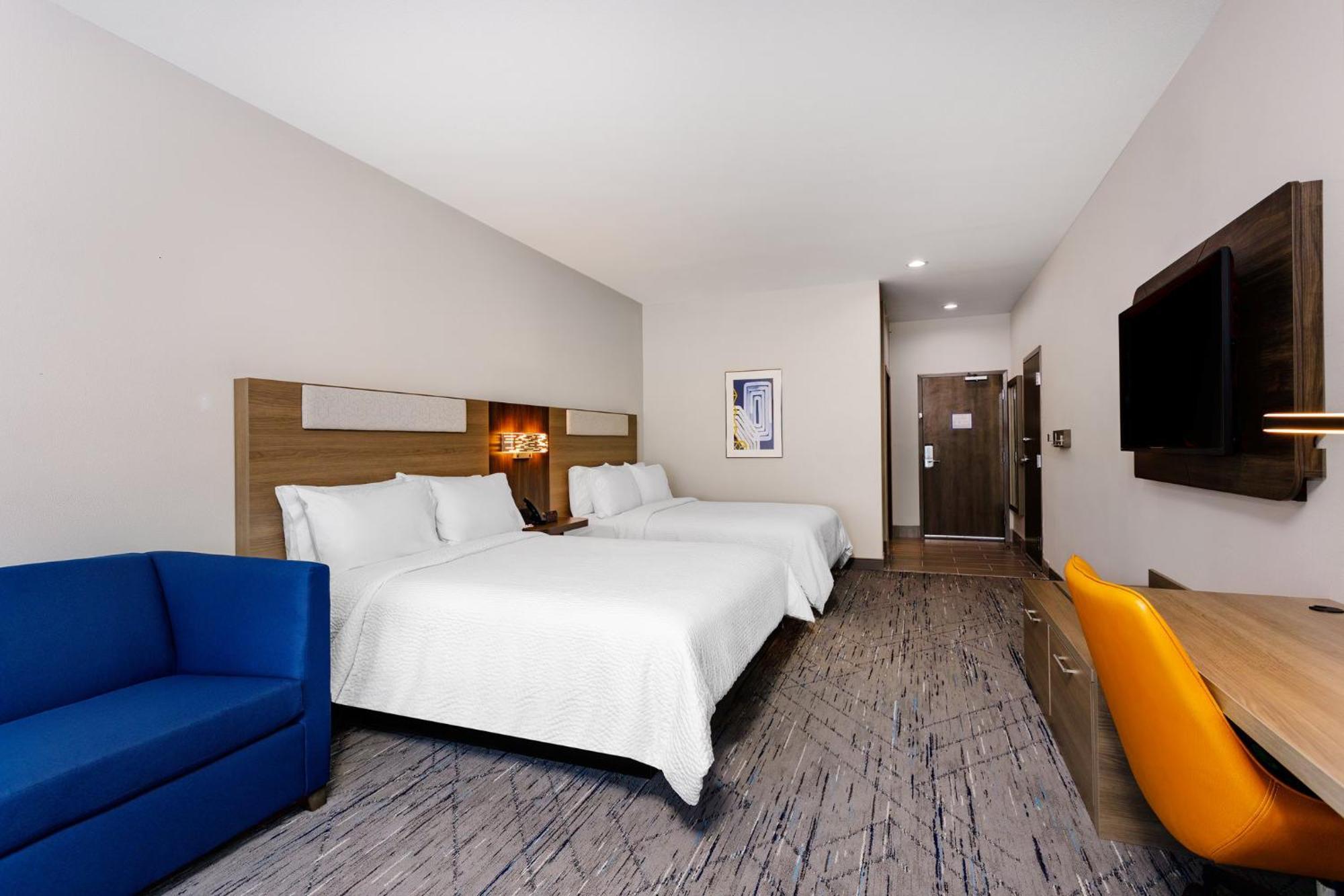 Holiday Inn Express & Suites Tampa Stadium - Airport Area By Ihg 외부 사진